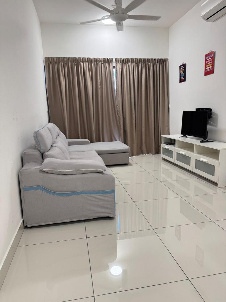 Cheras Trader Square By Jr Lovely Homestay Bagian luar foto
